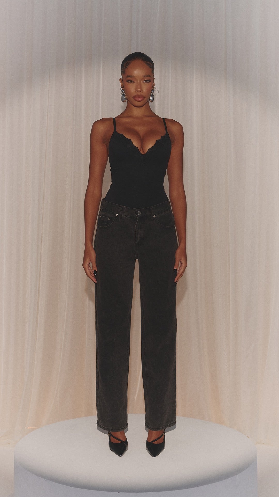 KYLIE BLACK SCULPT LACE BODYSUIT
