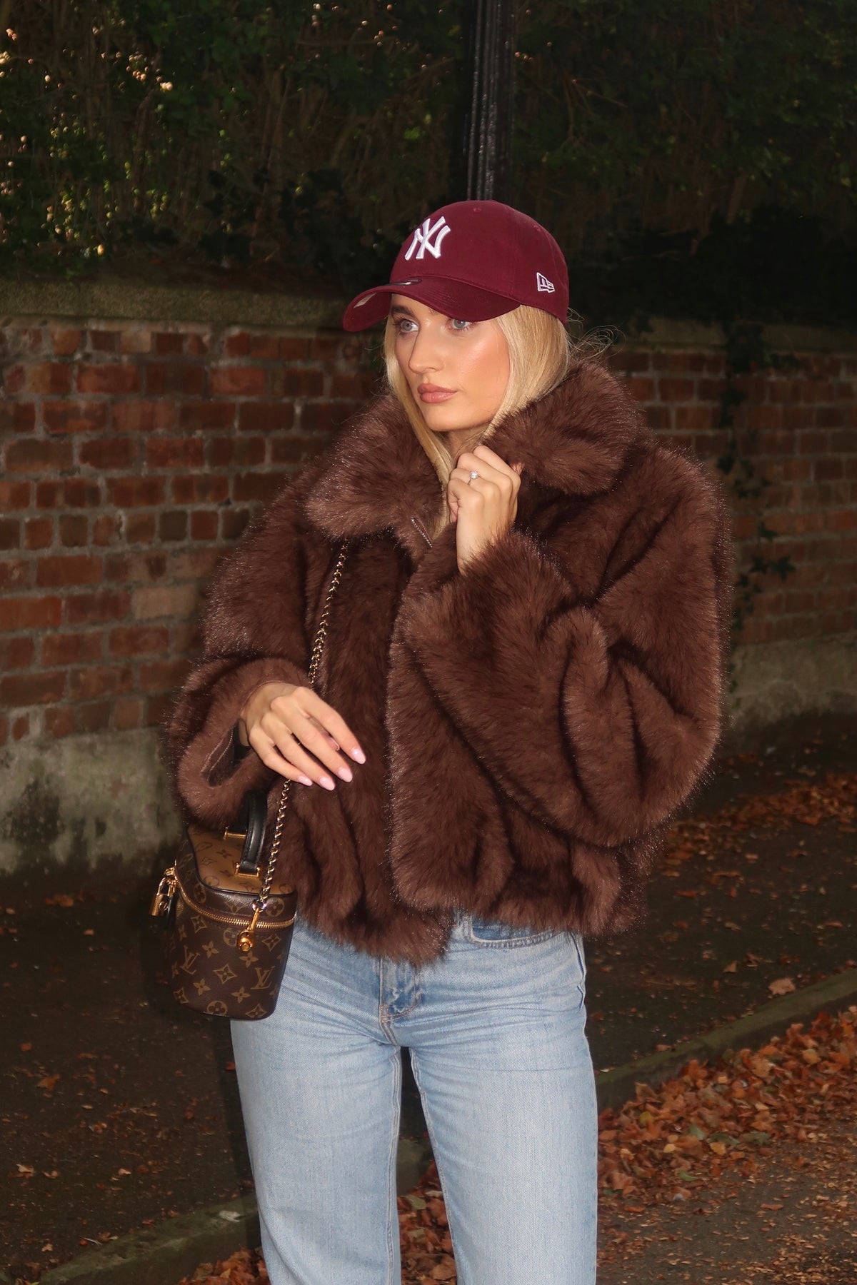 VIENNA FAUX FUR JACKET - ESPRESSO